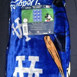 Disney X Dodgers Blanket 