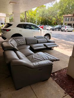 Stunning recliner sofa