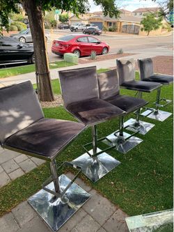 5 Metal Bar Stool $25 each