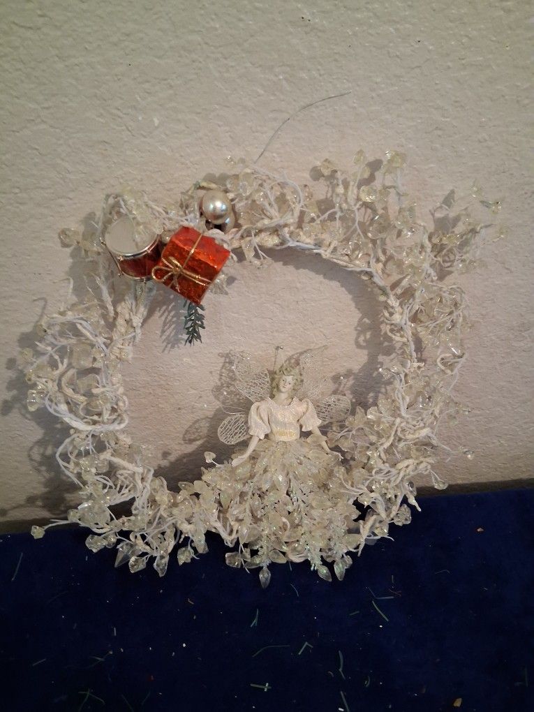 White Christmas Wreath  15" X 15"