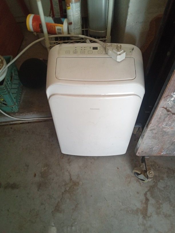 Insignia Portable AC Unit