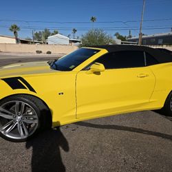 2018 Chevrolet Camaro 1LT Convertible RS V6 - Bright Yellow