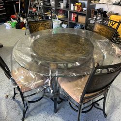 Dining Table With 4 Chairs 