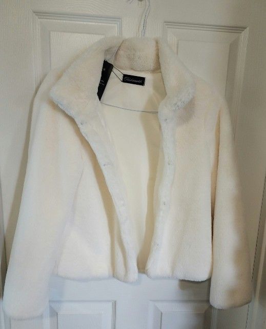 Faux Fur Bridal Jacket S - M