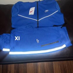 Mens Nike sweatsuit size xl $70‼️🔥🔥✅💯