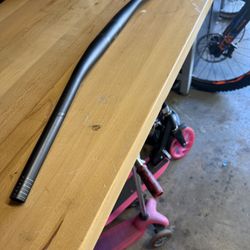 Stock Pivot Shuttle Handle Bars 