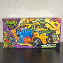 Playmates Toys Teenage Mutant Ninja Turtles Pizza Fire Van
