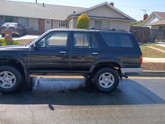 1993 Toyota 4Runner FOR PARTS