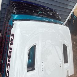 Jeep Rubicon  Hood OEM 2018 To 2025