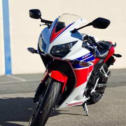 2015 Honda CBR 300 R