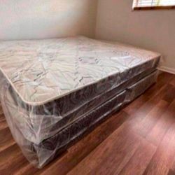 New KING SIZE MATTRESS WITH BOX SPRING SET COLCHONES NUEVOS KING SIZE BED SET 