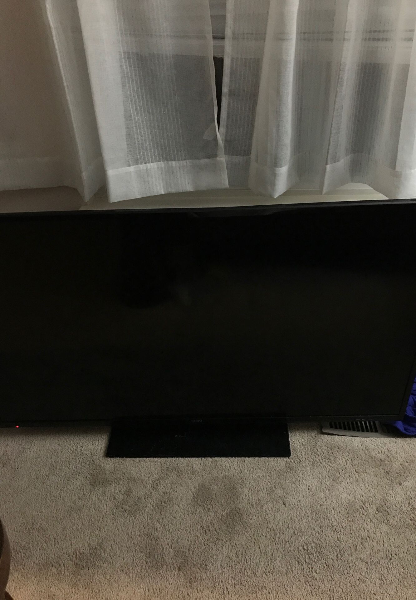 SEIKI 50 inch TV