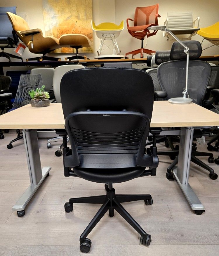 🔥LIKE NEW!🔥29"x60 $499 29"x70 $699 STEELCASE HEIGHT ADJUSTABLE DESK SOLID WITH STRONG LIFTING POWER STURDY