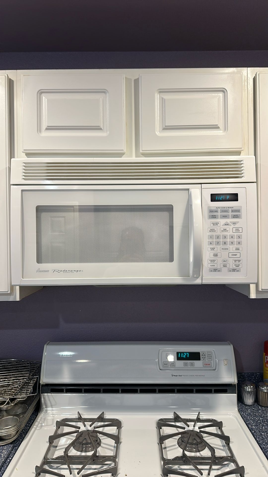 Amana Microwave Model MVH250W – White