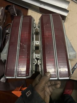 81-88 Cutlass Tails And Reverse Lights