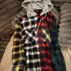 NWT Men’s Sweater Size M