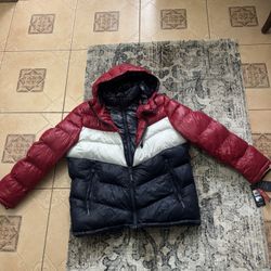 Tommy Hilfiger XL Puffer Jacket New With Tags 