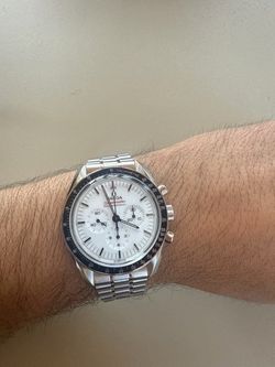 Omega Speedmaster Moonwatch Professional White Dial – 2025 Full Set