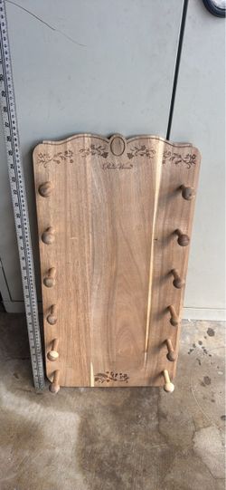 Pioneer woman rolling pin holder