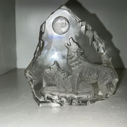 Crystal Etched Wolves 