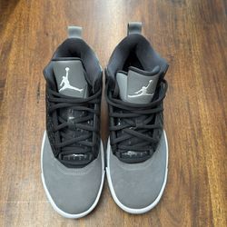 Nike Jordan maxin 200 smoke grey. Size 7