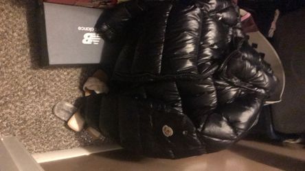 Moncler Puffer 350