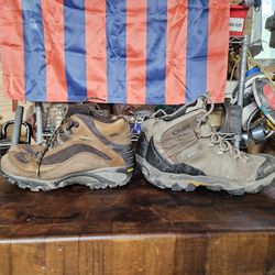 Hiking Boots , For Men And Women