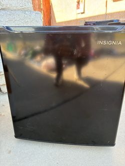 Mini fridge