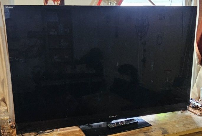 50 Inch Sony Flat Screen Tv