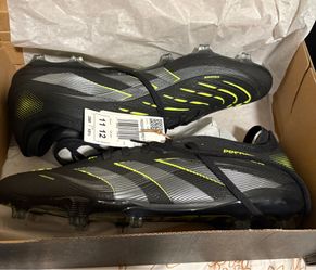 Adidas Predator Size 11M