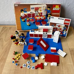 Vintage 1978 LEGO Kitchen #269 Building Set With Box & Instructions