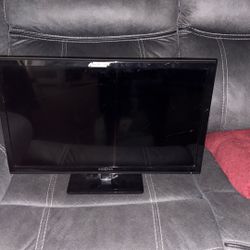 Insignia 24” Led TV