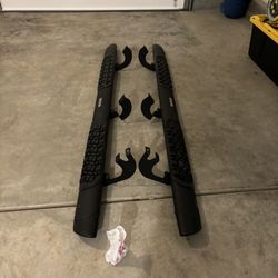 Go Rhino Side Steps For Mid Sized Trucks