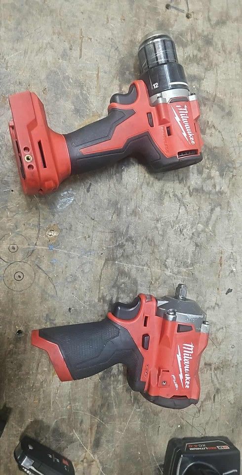 Milwaukee M12 3/8 Impact Wrench And M18 Drill
