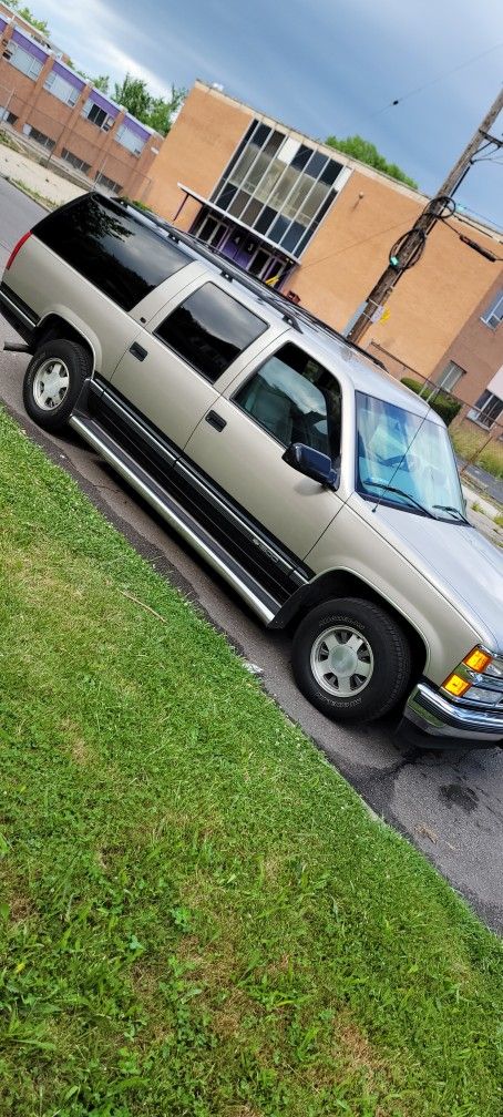 1999 Chevrolet Suburban