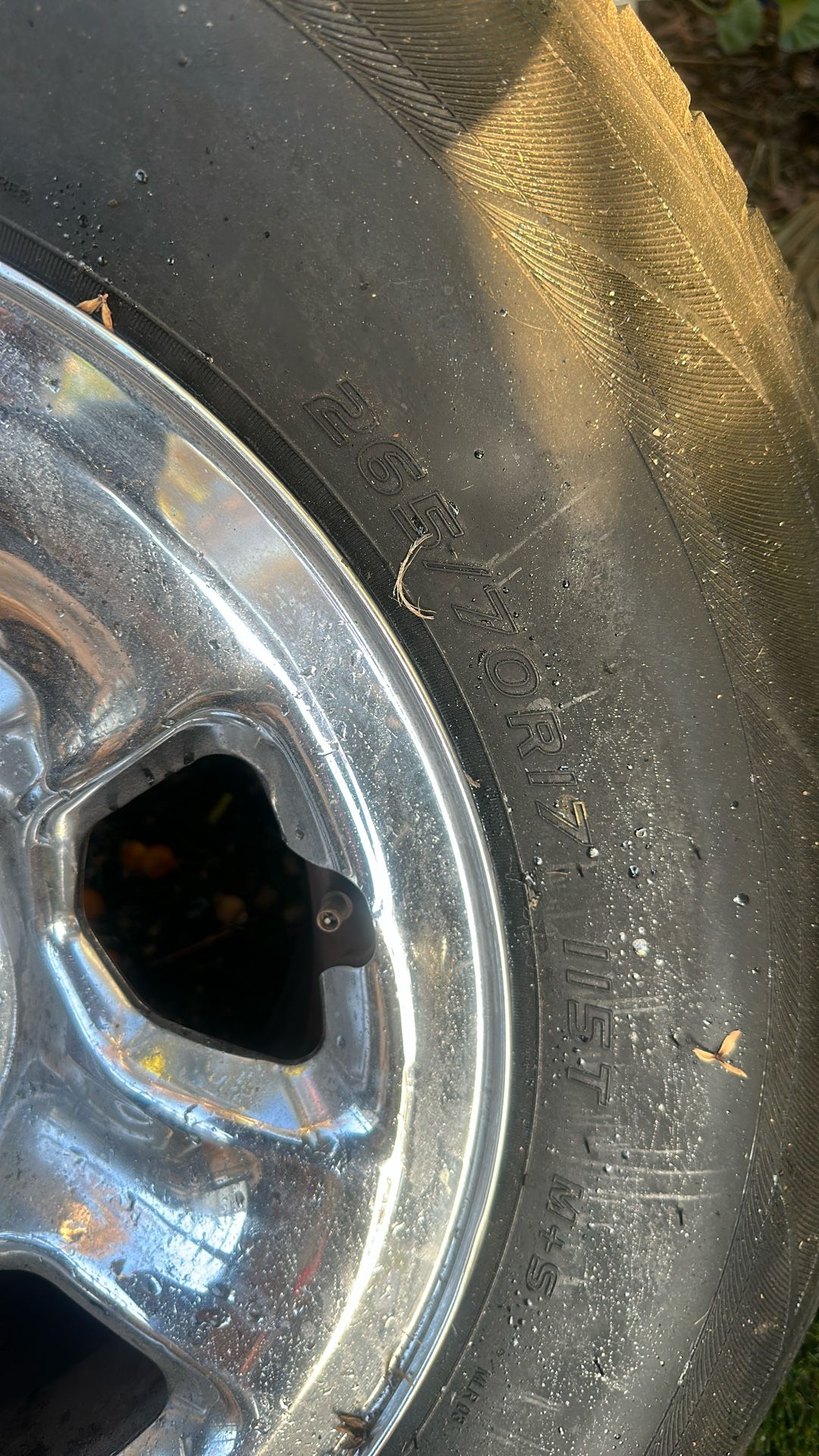 Dodge Ram Tires P265/70 R17 113T