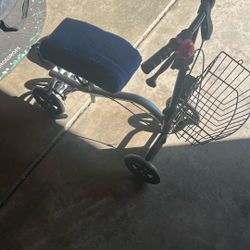 Knee Scooter 