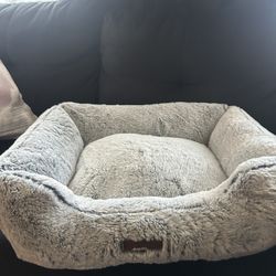 small furry pet bed 
