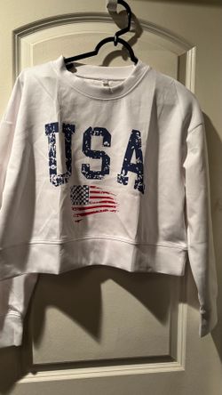 White Short Sweatshirt with USA New Size Large