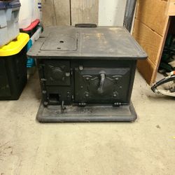 Wood and / or Fuel Burning  Woodstove from a Marine Vessel