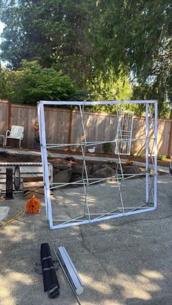 Collapsing backdrop frame