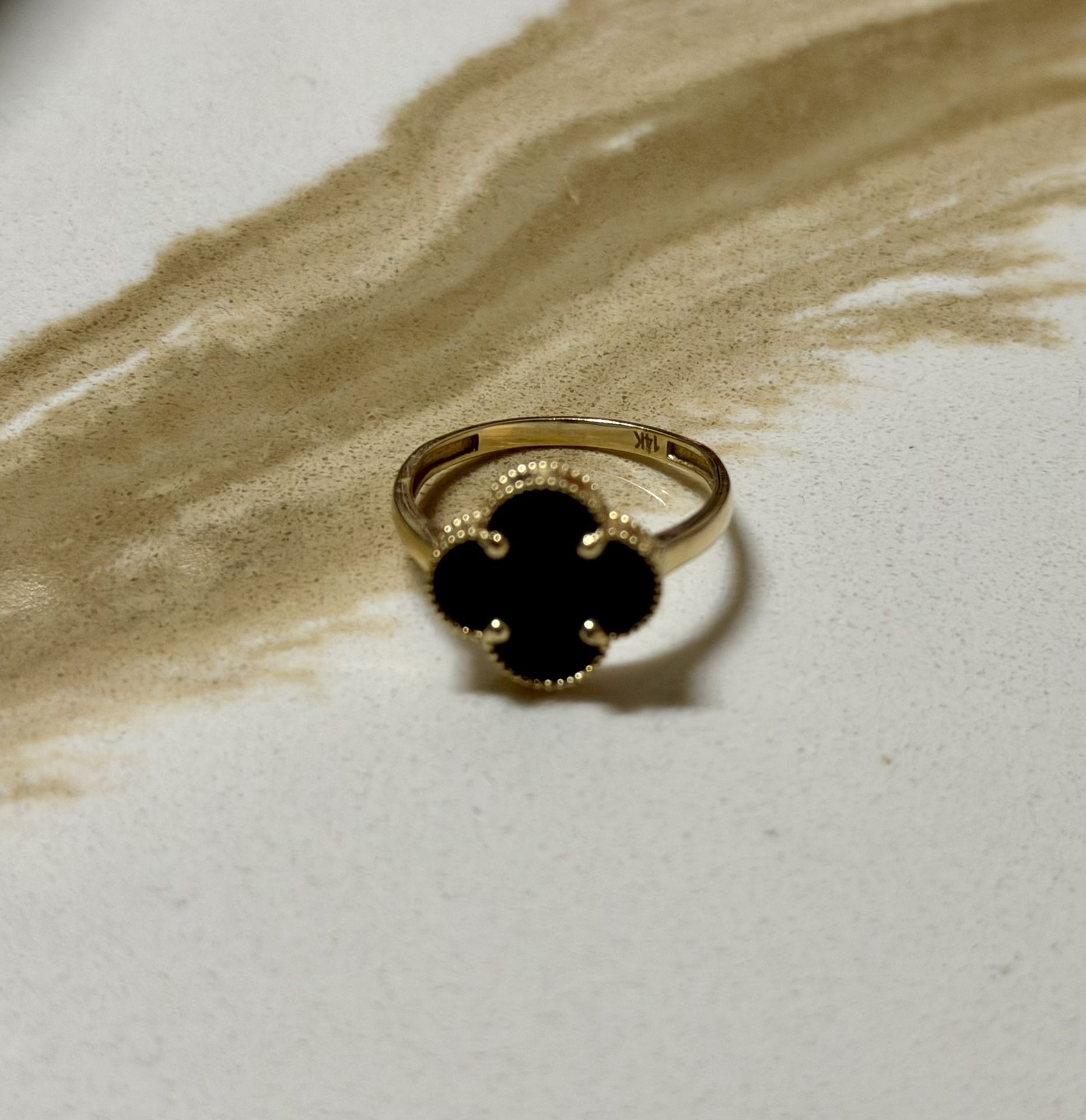 Van Cleef 14 Karat Gold Ring Size 6