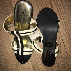 Black and white heels, women's shoe size 8.5