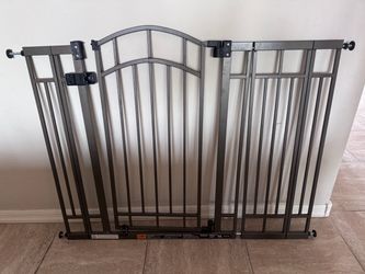 Baby/Pet Gate