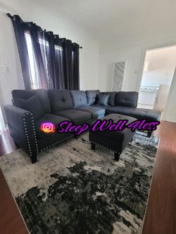 NEW  SECTIONAL SOFA 