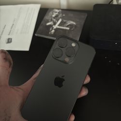 iPhone 15 Pro 256GB Unlocked