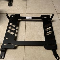 Planted Technology Seat Bracket (PASSENGER) Honda S2000 2006-2009