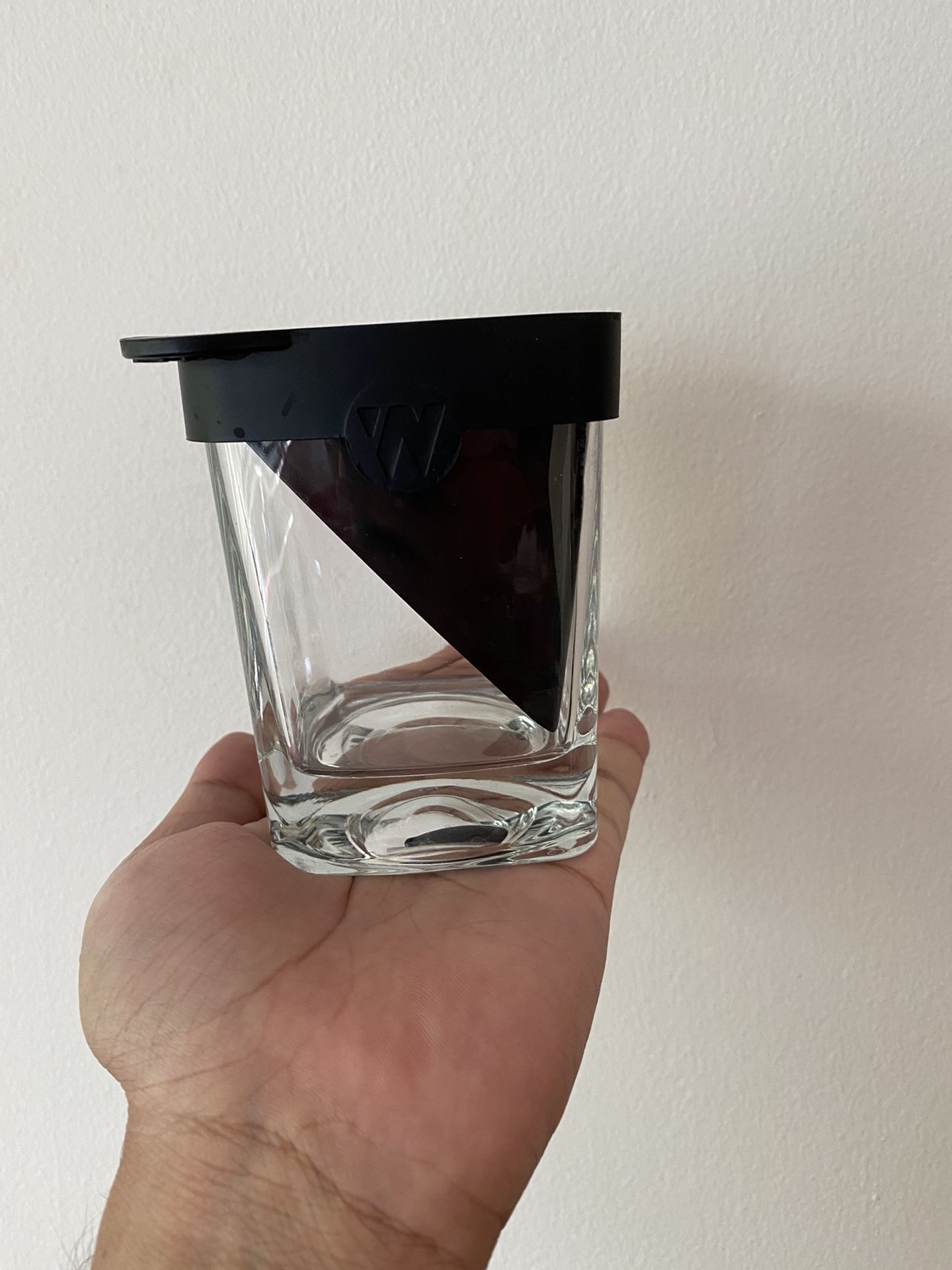 Whiskey glass with ice mold