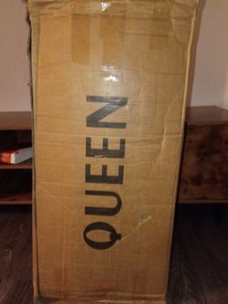 Queen Size Mattress 12'