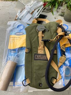Camelbak bag and two cleaning kit news